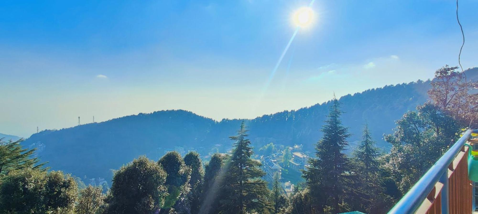 The Unmad - Dharamkot Panzió Dharamszala Kültér fotó
