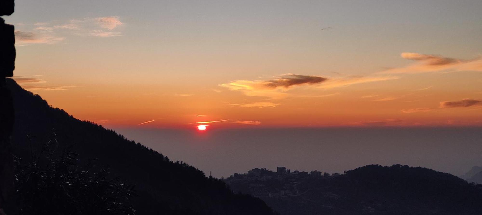 The Unmad - Dharamkot Panzió Dharamszala Kültér fotó